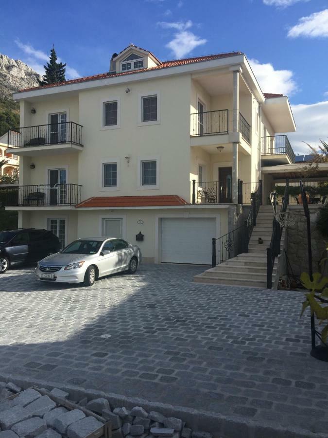 Apartment Iva 오미스 외부 사진